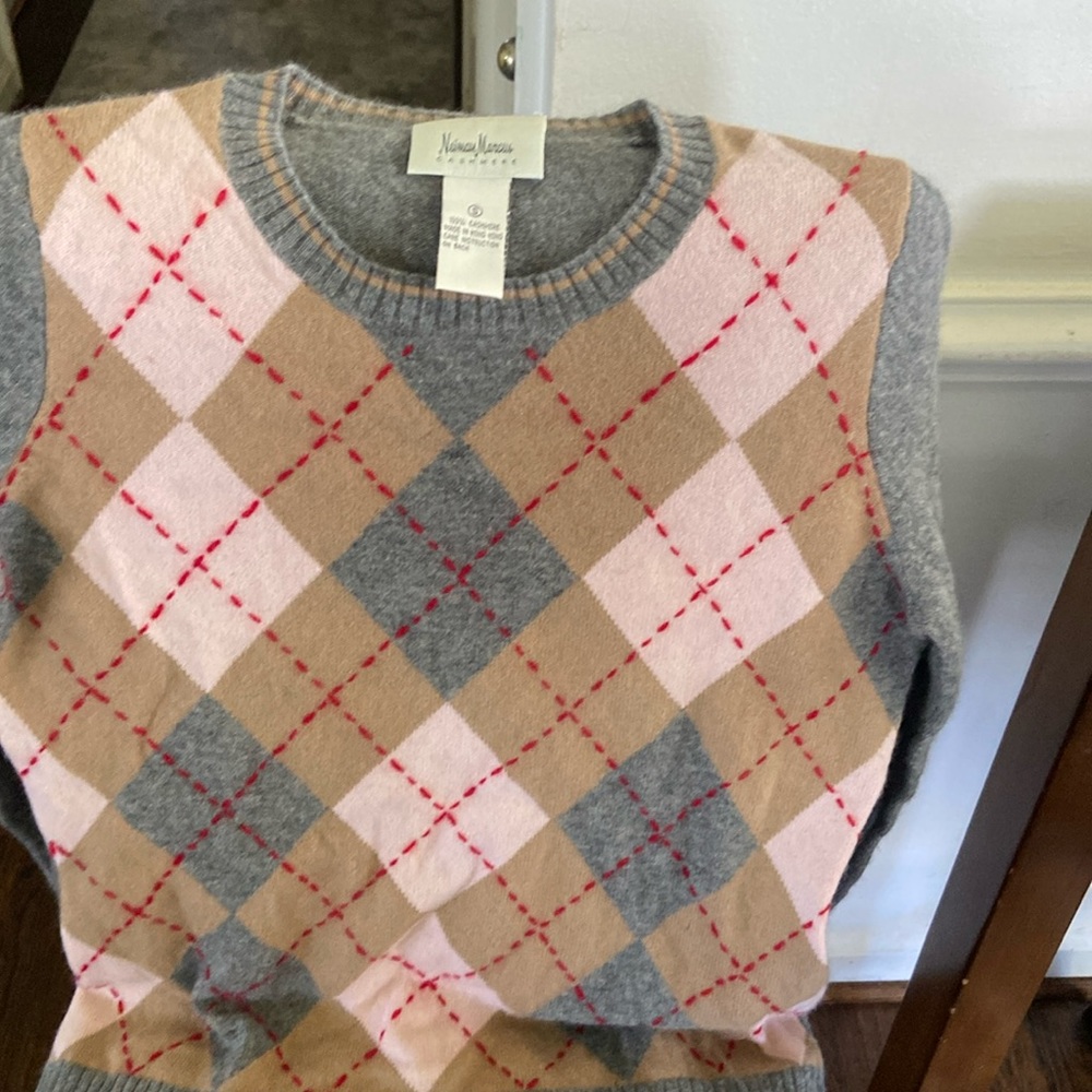 Nice sweater 100% cashmere